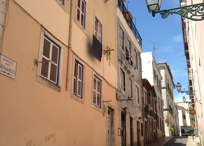 Casa Em Lisboa? Optima Localizacao No Bairro Alto
