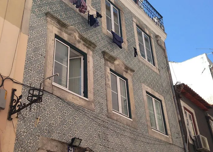 Casa Em Lisboa? Optima Localizacao No Bairro Alto